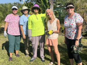 Beautification Committee at Myakka River Motorcoach Resort